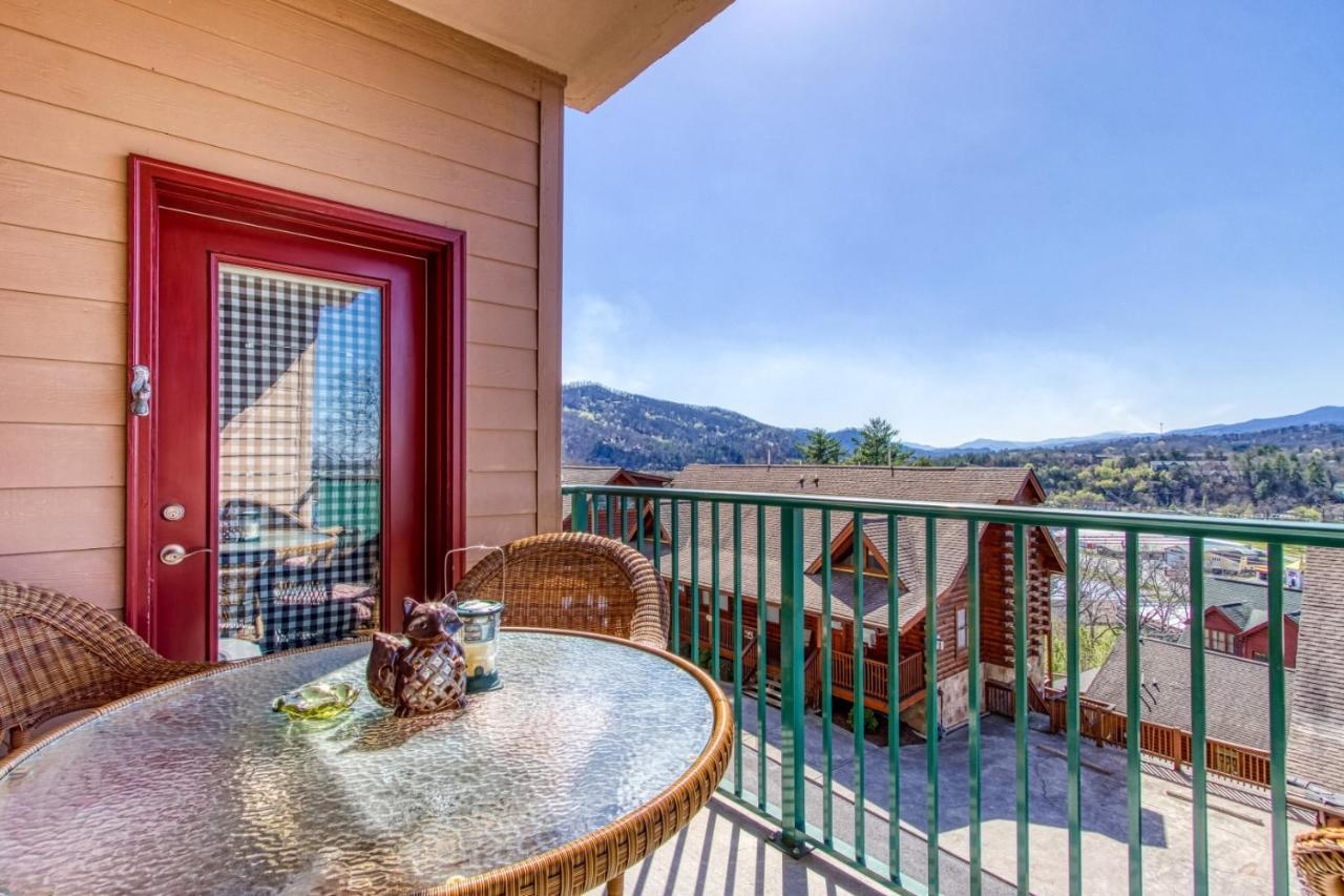 Gorgeous 2Bd 2Bth Condo With Mountain Views Pool Hot Tub Game Room Close To Parkway Пиджен Фордж Екстериор снимка